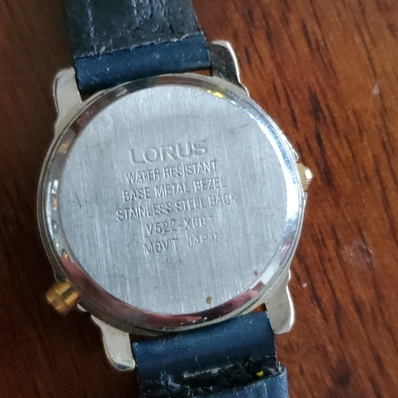 Mackey Mouse Watch - Picture 5 of 6